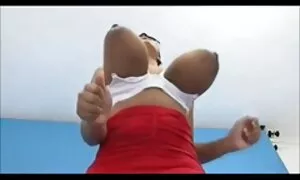 கவர்ச்சியான கறுப்பு  ...