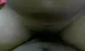 சிகப்பு சேலை அணிந்த  ...