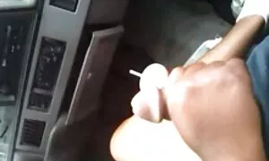 அம்மா கருப்பு எனக்கு ...